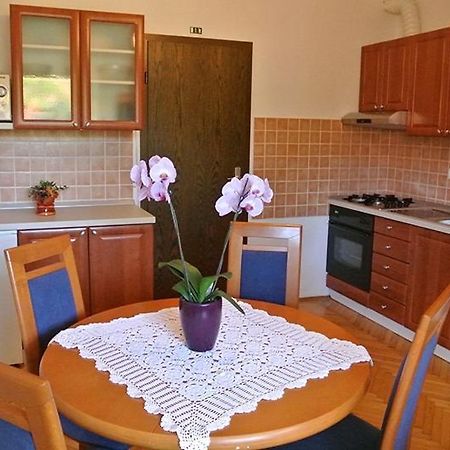 Apartmaji Nika Izola Ngoại thất bức ảnh
